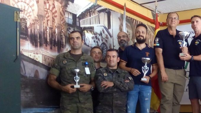 Clasificación por Equipos.- 1º Club Cordobés de Tiro Olímpico; 2º Guardia Civil; 3º Policía Nacional y 4º Ejército